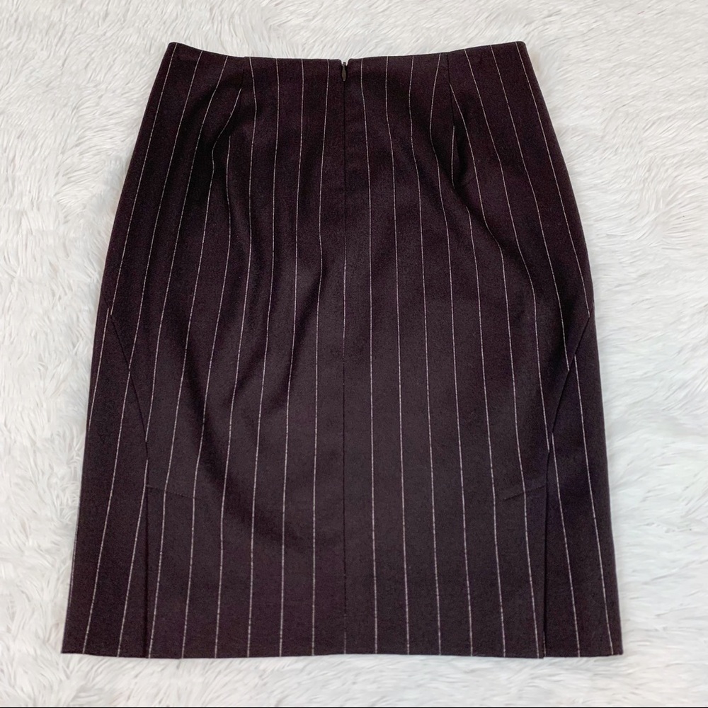 Theory Striped wool blend knee length pencil skirt in brown workwear - Picture 7 of 12